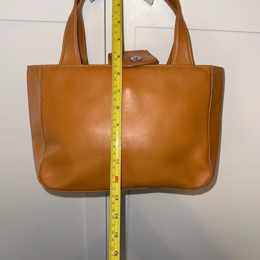 Banana Republic Tan Leather Tote Bag - Picture 10 of 11
